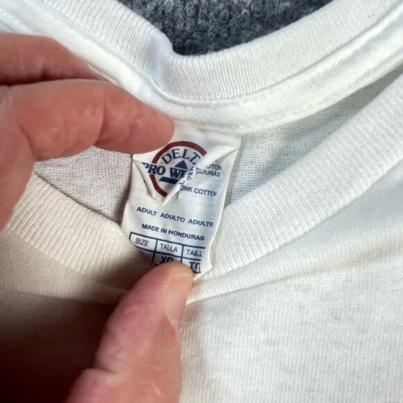 Tampa Bay Bucs Shirt Mens Extra Large White Training Camp 2014 One Buc Place XL - Picture 3 of 13